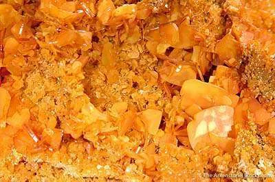 Wulfenite - image 4