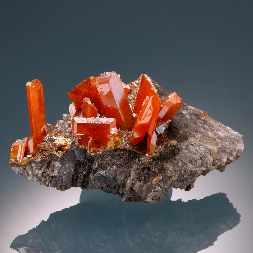 Wulfenite image