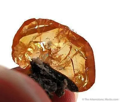 Wulfenite - image 2