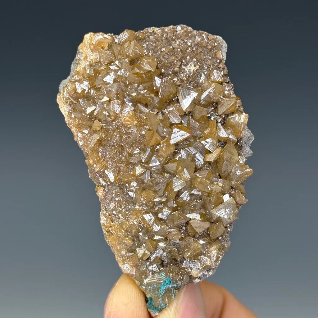 Wulfenite image
