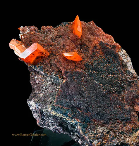 Wulfenite - image 3