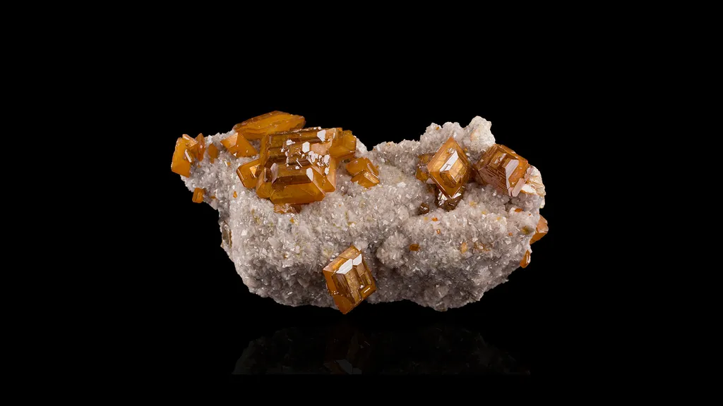 Wulfenite image