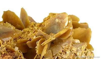 Wulfenite - image 3