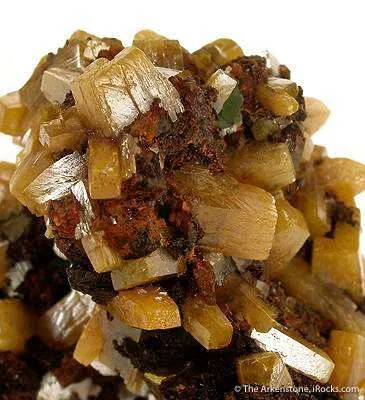 Wulfenite - image 3