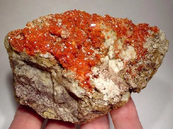 Wulfenite image