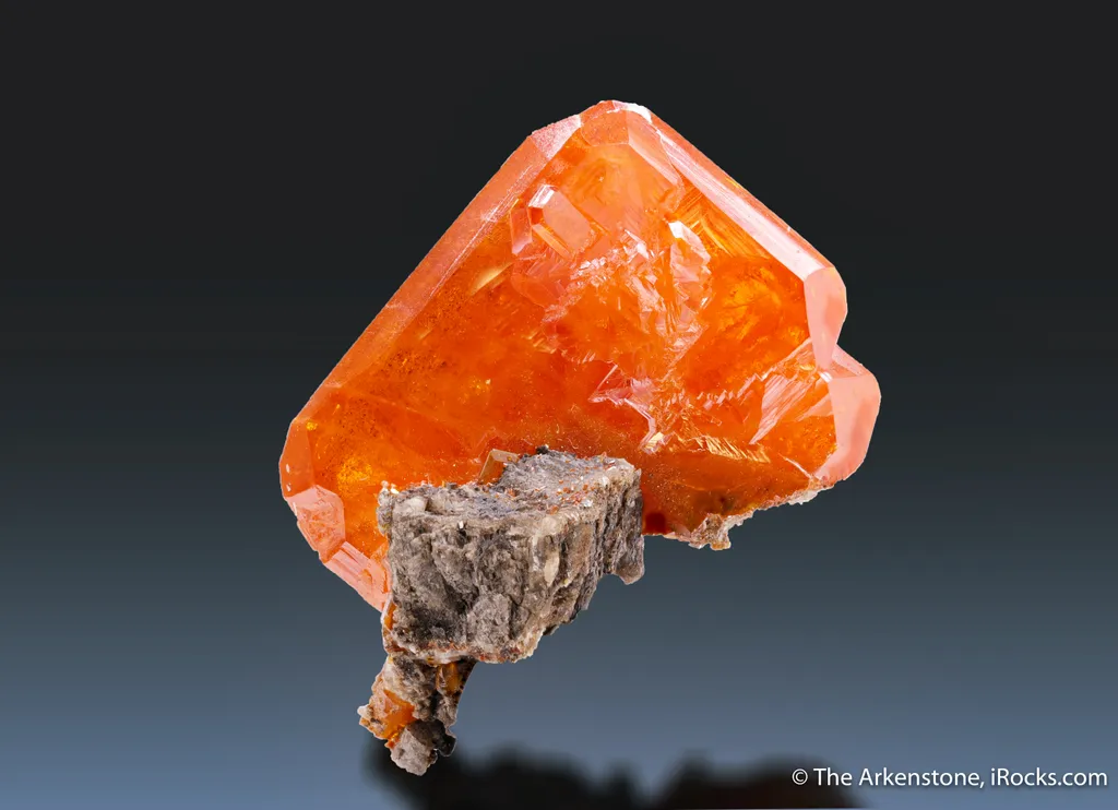 Wulfenite image