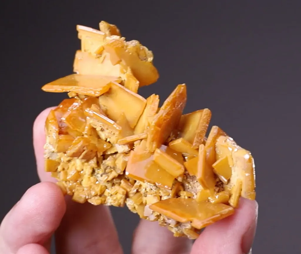 Wulfenite - image 2
