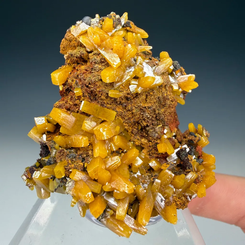 Wulfenite image