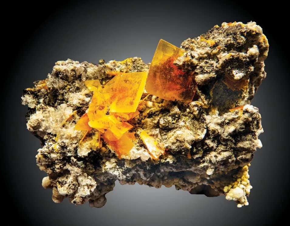 Wulfenite image