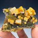 Wulfenite - image 4