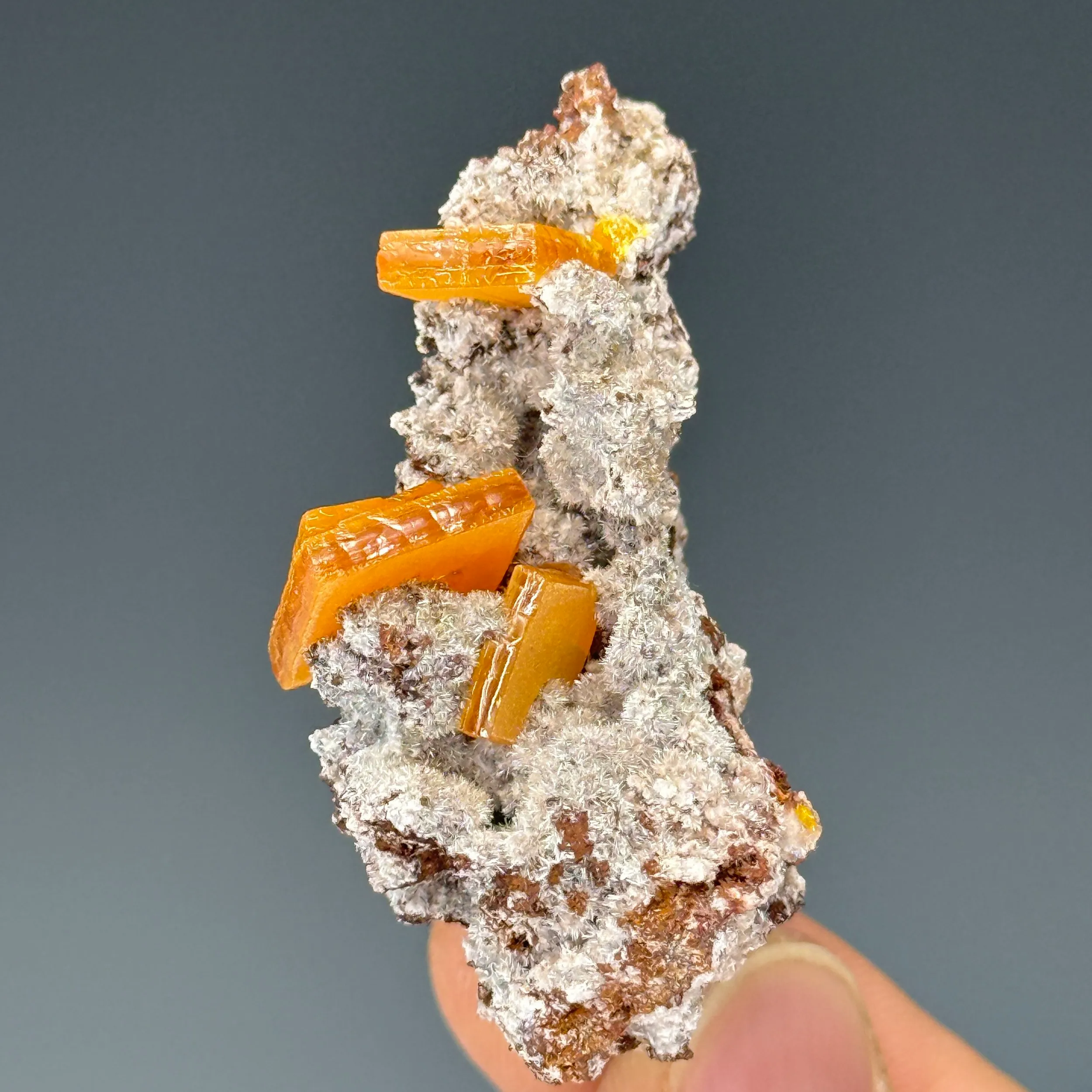 Wulfenite - image 3