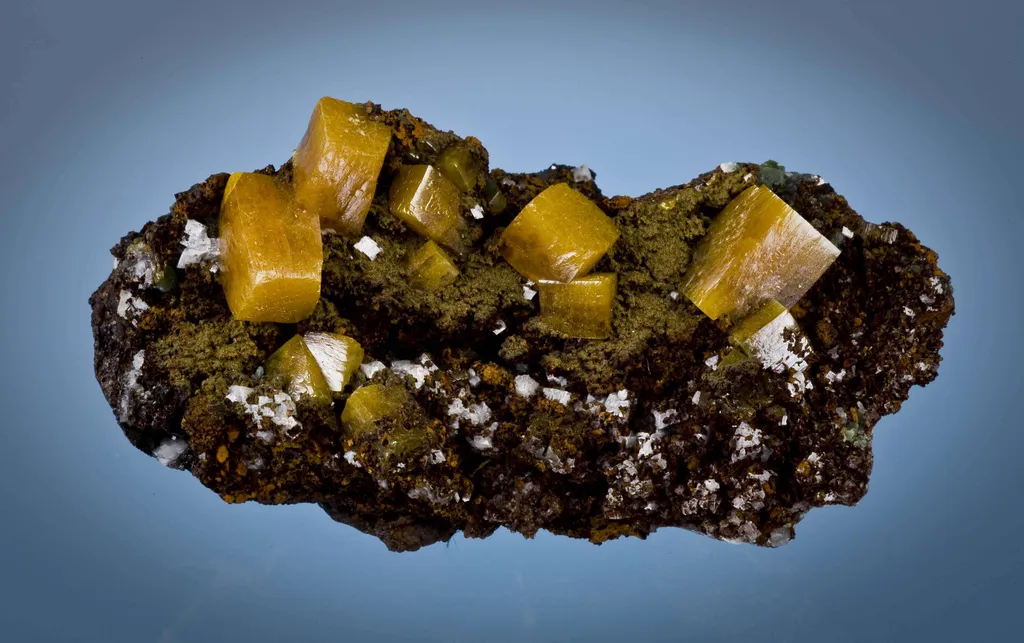 Wulfenite image