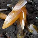 Wulfenite - image 2