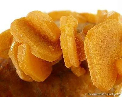 Wulfenite - image 3