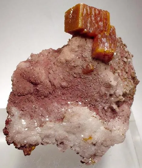 Wulfenite image