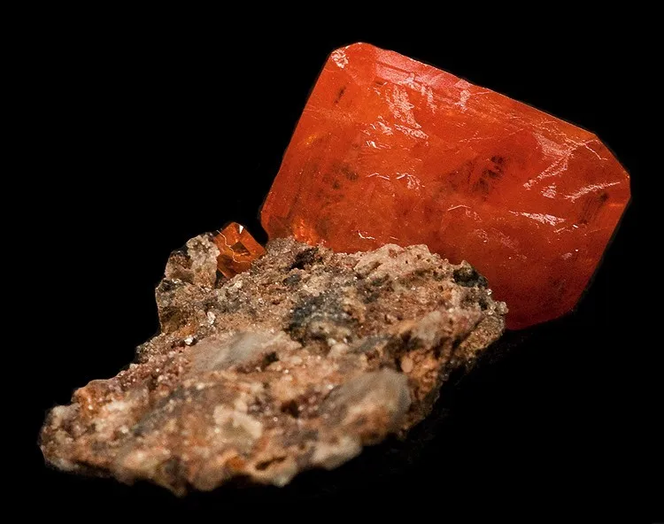 Wulfenite image