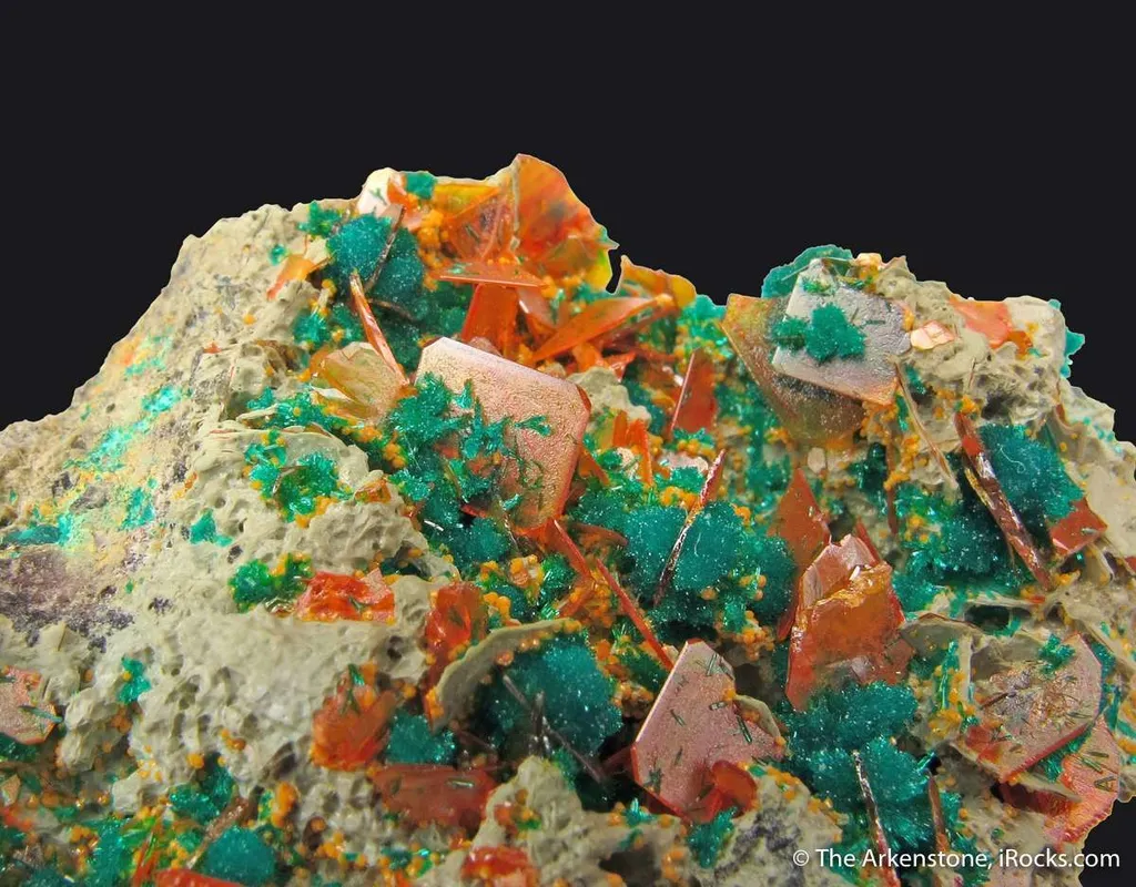 Wulfenite and Dioptase with Mimetite - image 2