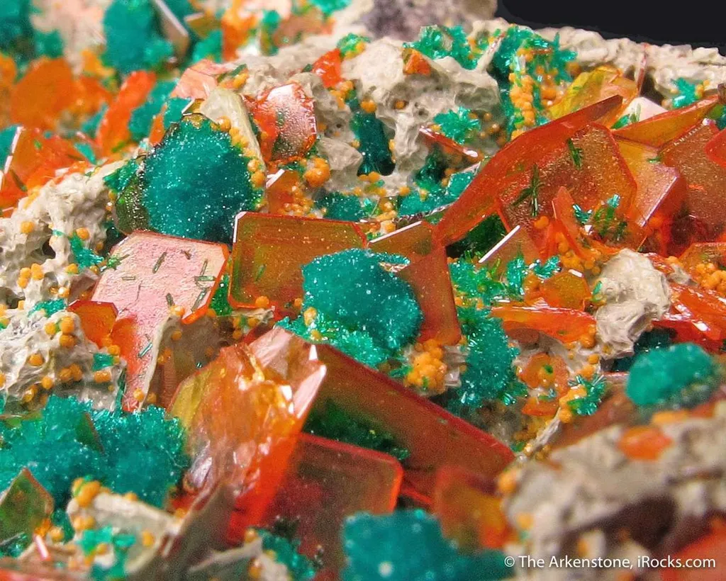 Wulfenite and Dioptase with Mimetite image