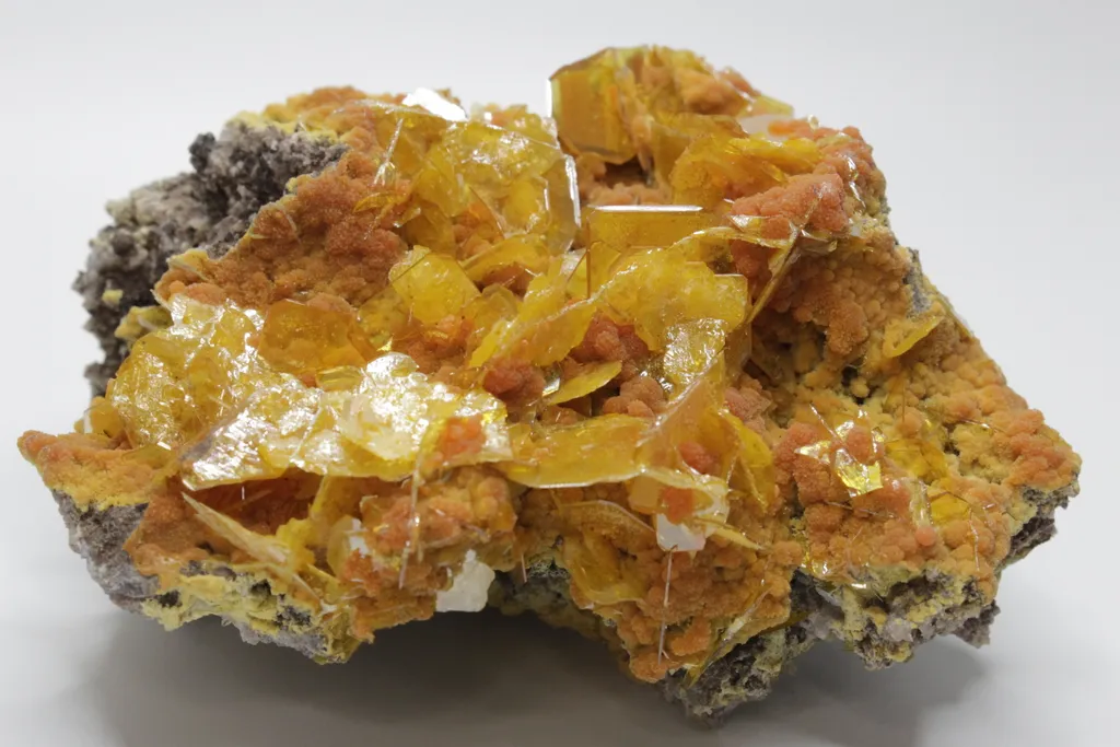Wulfenite and Mimetite, San Francisco Mine - image 4