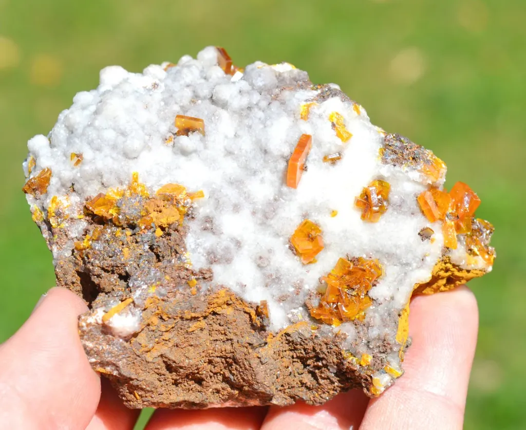 Wulfenite and Smithsonite 388 grams - Ojuela Mine, Mapimí, Mapimí Municipality, Durango, Mexico image
