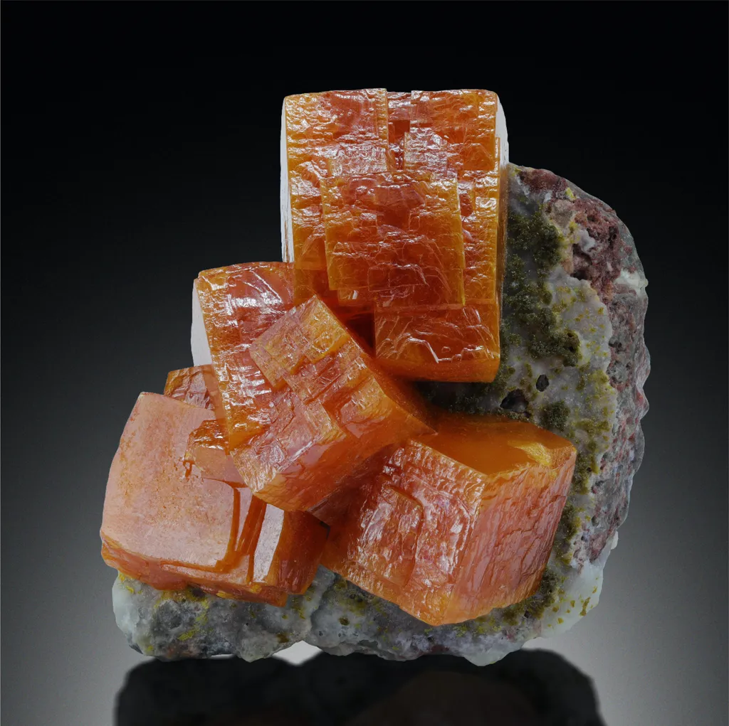Wulfenite image