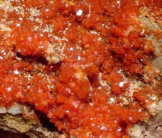 Wulfenite - image 2