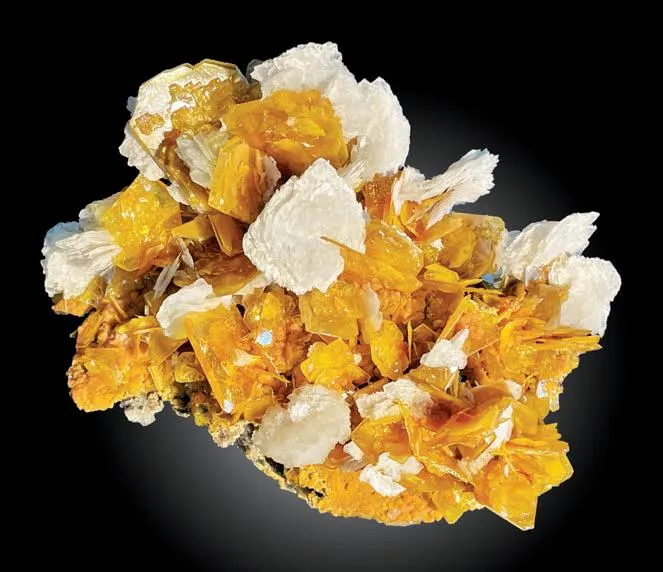 Wulfenite, Barite image