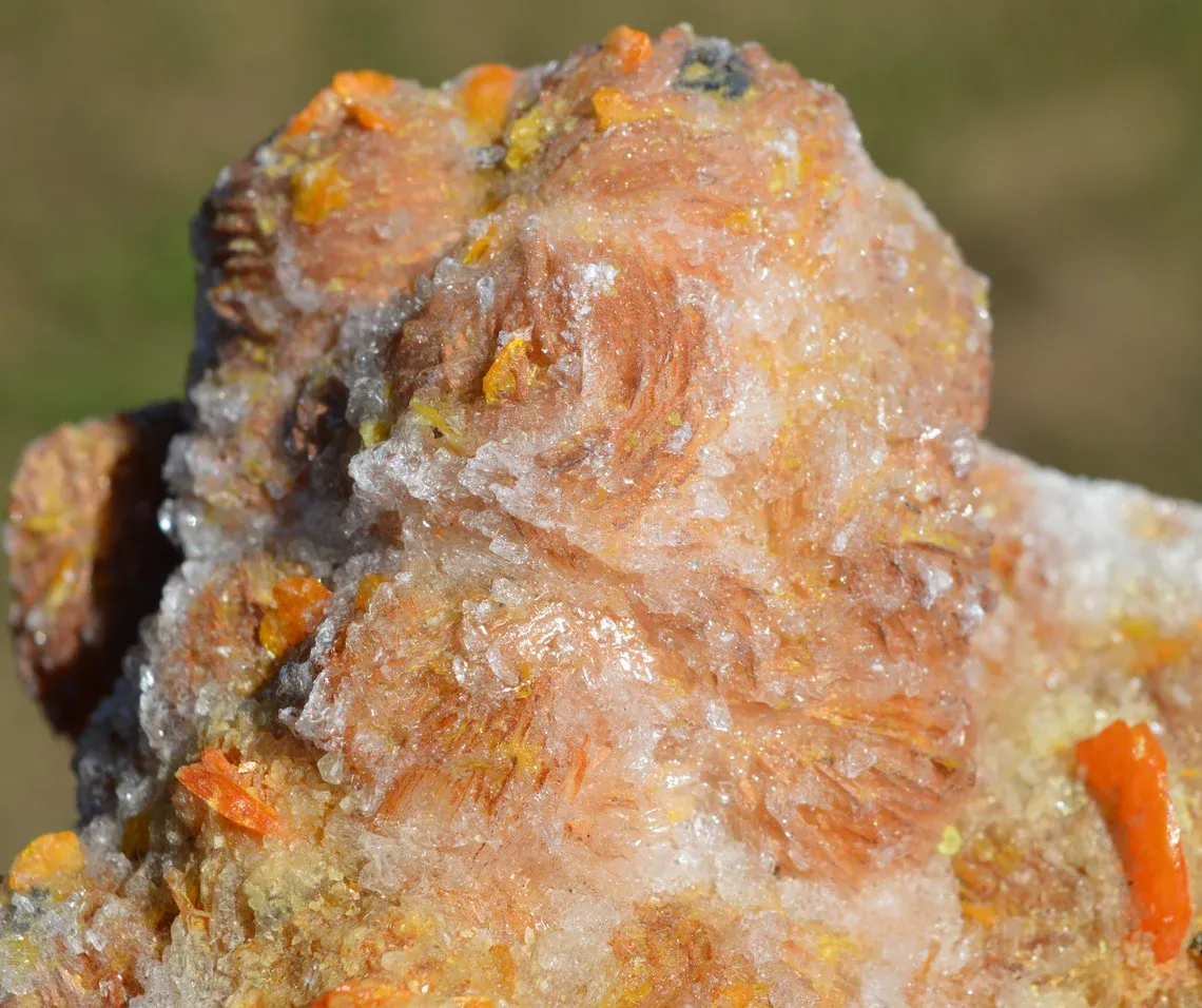 Wulfenite & Barite & Galena 1310 grams - Les Dalles Mine, Mibladen, Drâa-Tafilalet Region, Morocco - image 5