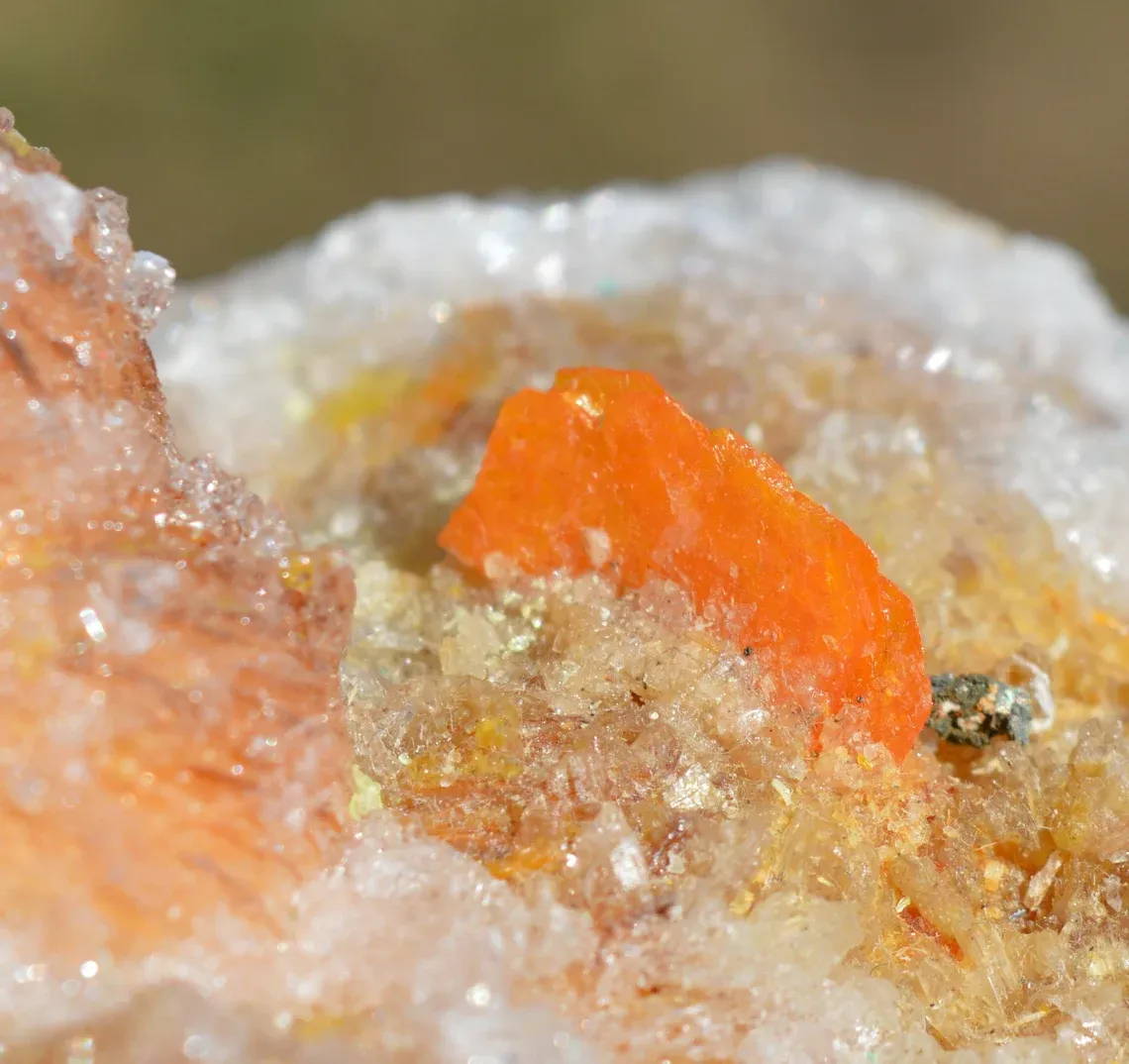 Wulfenite & Barite & Galena 1310 grams - Les Dalles Mine, Mibladen, Drâa-Tafilalet Region, Morocco - image 2