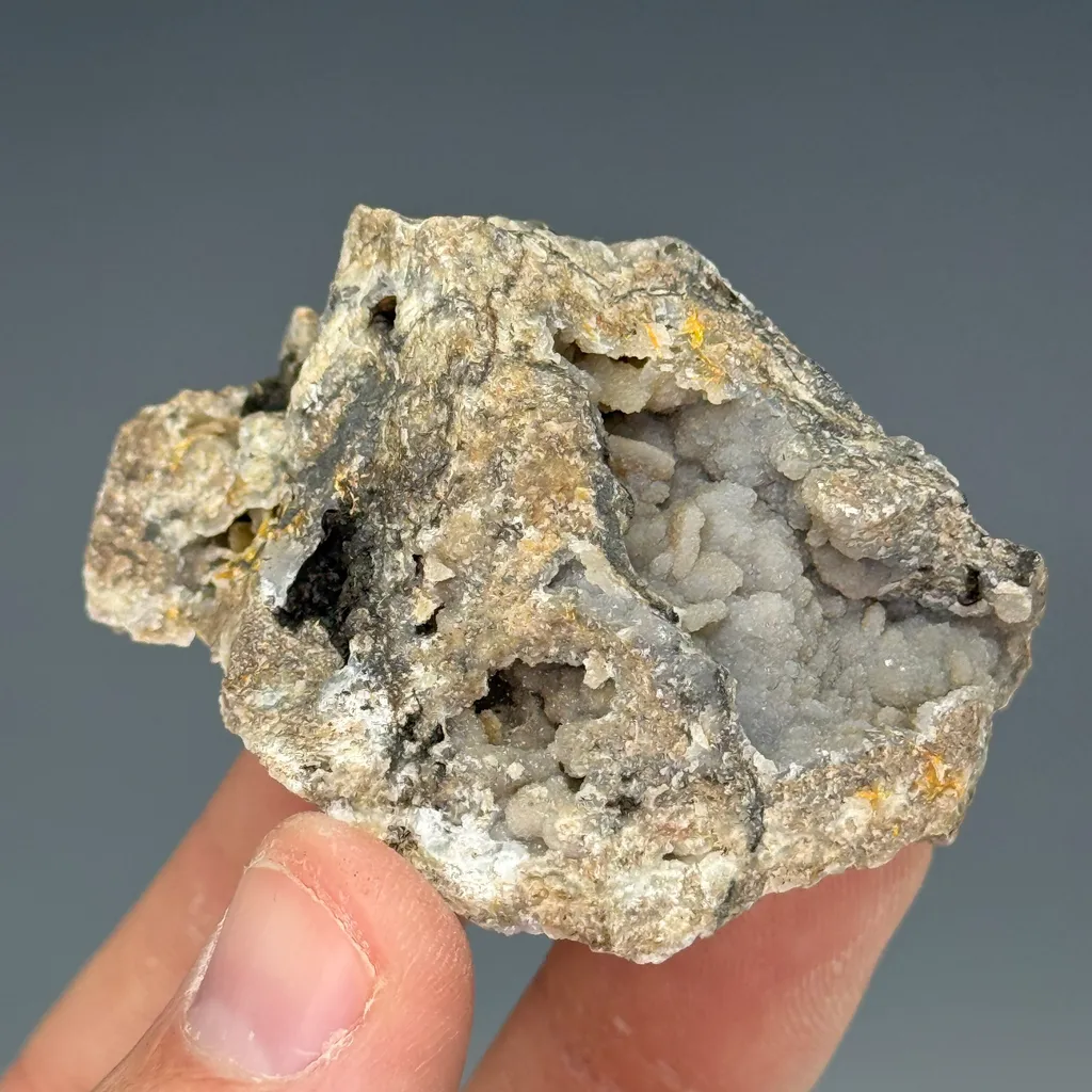 Wulfenite image