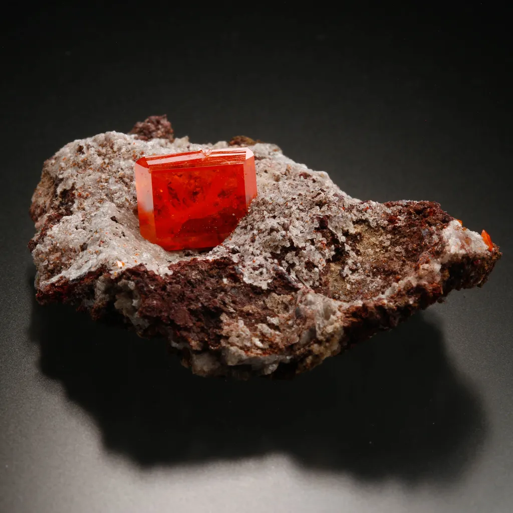 Wulfenite image