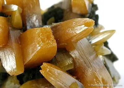Wulfenite (Bipyramidal) - image 3