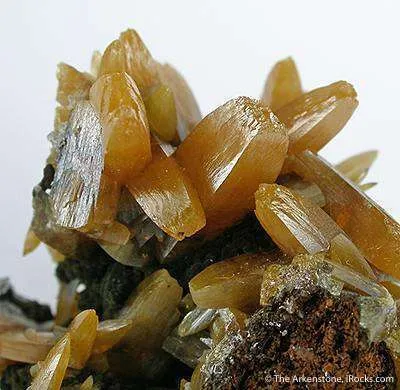 Wulfenite (Bipyramidal) - image 2