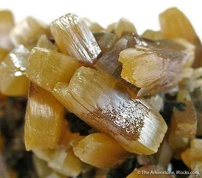 Wulfenite (Bipyramidal) - image 4