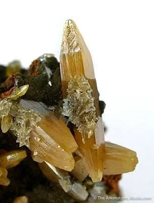 Wulfenite (Bipyramidal) - image 3