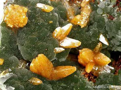 Wulfenite (Bipyramidal) - image 2
