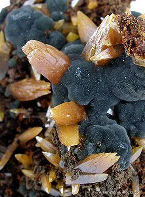 Wulfenite (Bipyramidal) on Mimetite - image 2