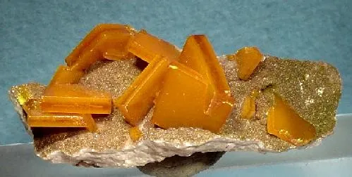Wulfenite image