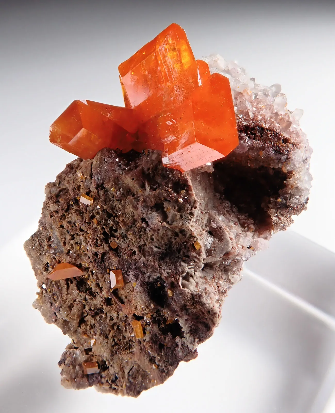 Wulfenite - image 4