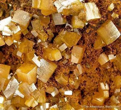Wulfenite - image 3
