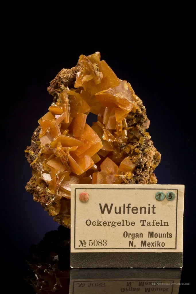 Wulfenite - image 4