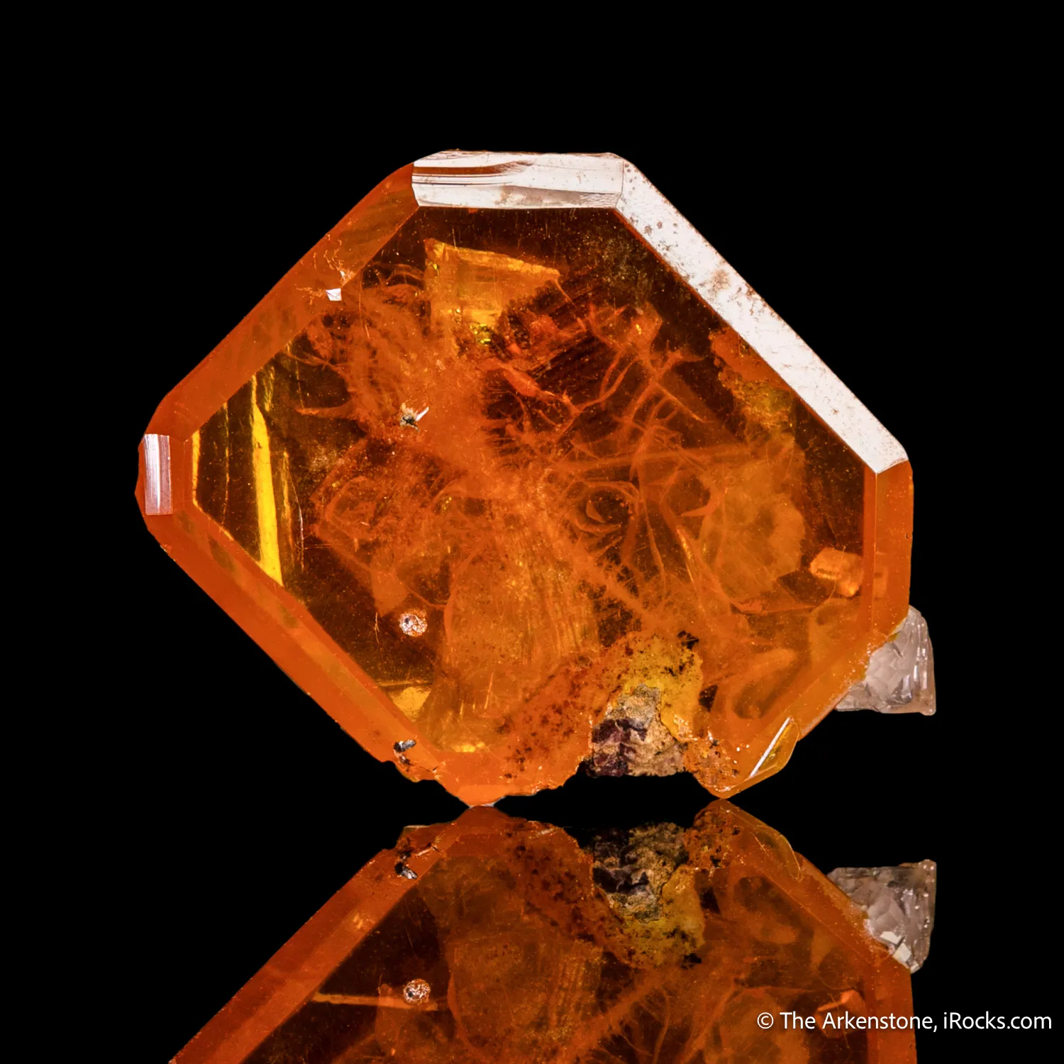 Wulfenite - image 6