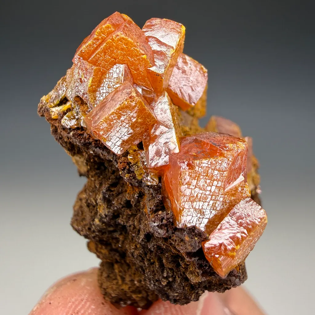 Wulfenite - image 4