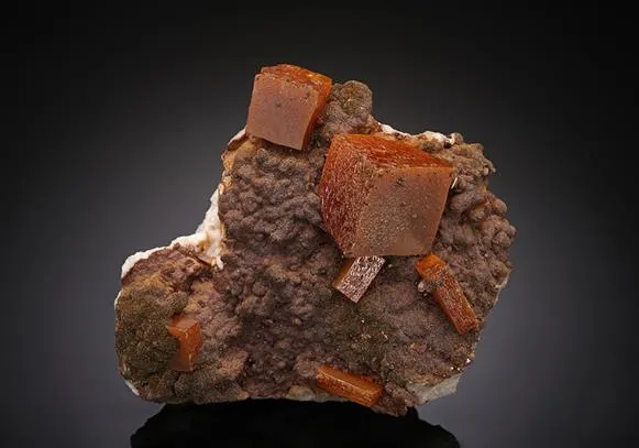 Wulfenite image