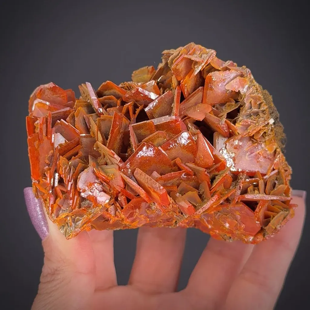Wulfenite image