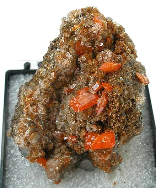 Wulfenite, Calcite image