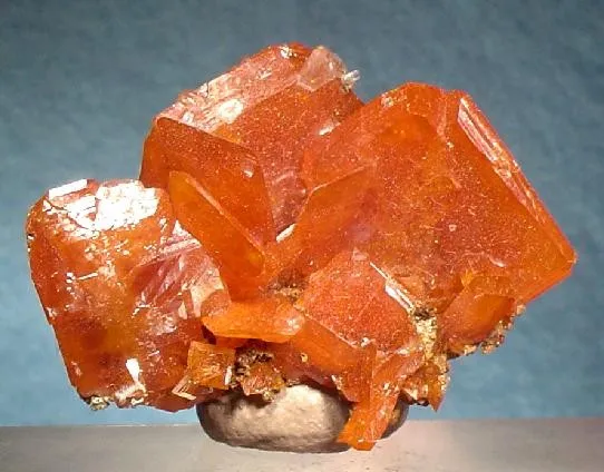 Wulfenite, Calcite image