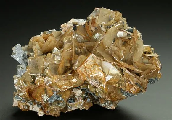 Wulfenite image
