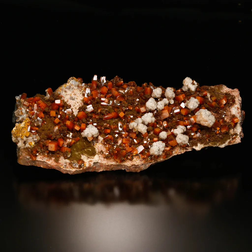 Wulfenite image