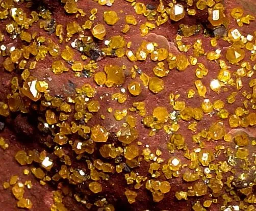 Wulfenite - image 2